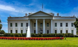 White House foster care policy: Panoramic view of the White House, the residence and workplace of the American president located in the city of Washington DC, which is the federal capital of the United States of America.